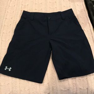 Boys Under Armour Shorts YMedium
